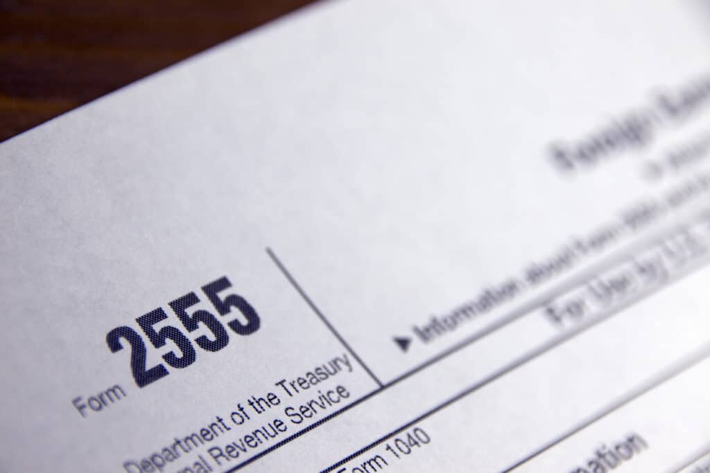 Form 2555 Instructions: A Complete Guide for American Expats